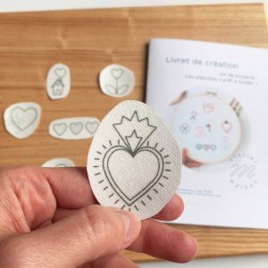 Kit de broderie, redonner une seconde vie aux vêtements